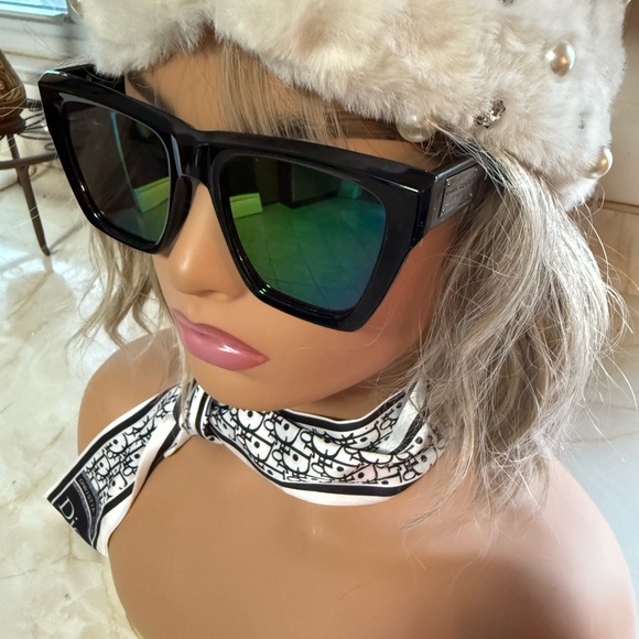 Kurt Geiger Sunglasses - Picture 4 of 8